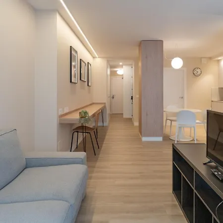 Apartment Halo Dos *