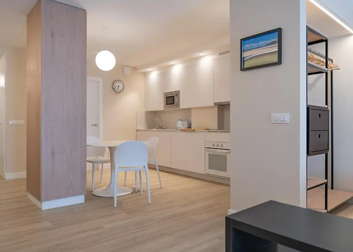 Apartament Halo Dos *